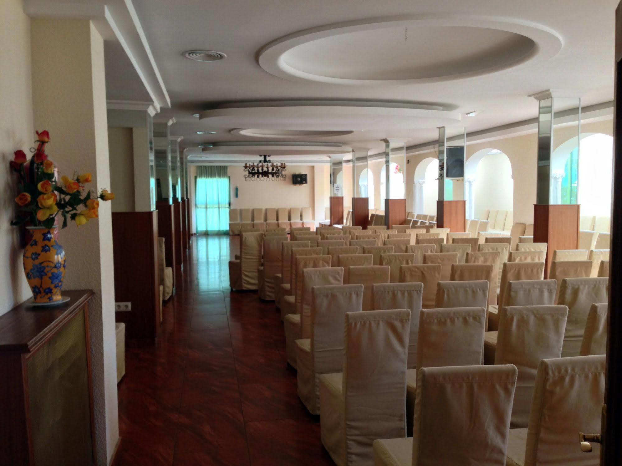 Hotel Europa L'Alfas del Pi Εξωτερικό φωτογραφία