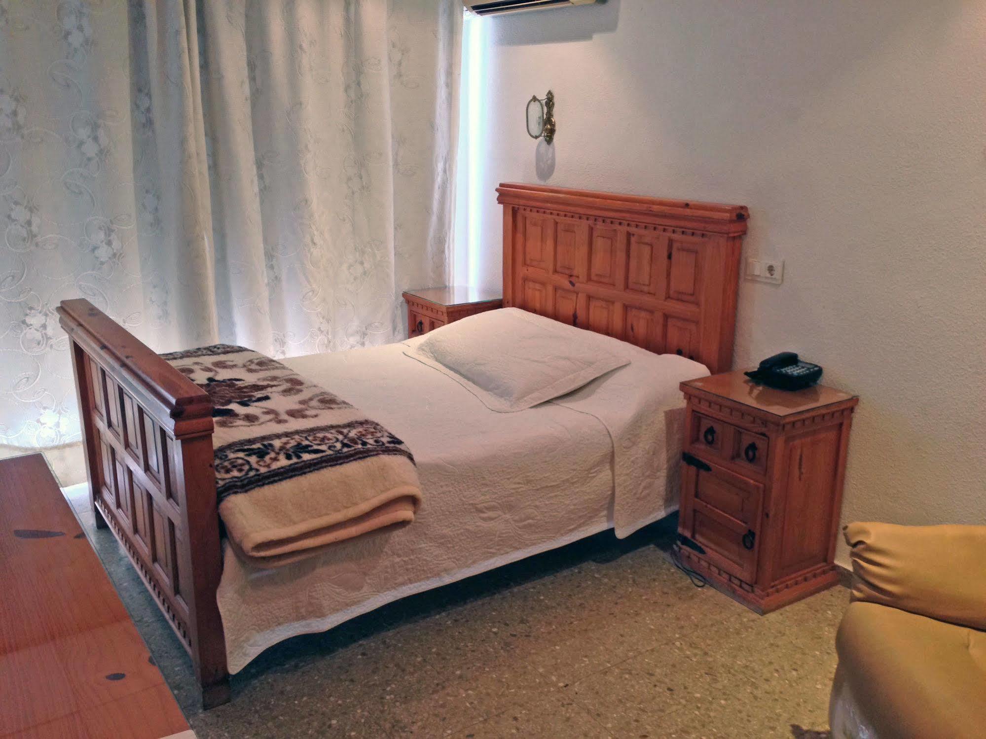 Hotel Europa L'Alfas del Pi Εξωτερικό φωτογραφία