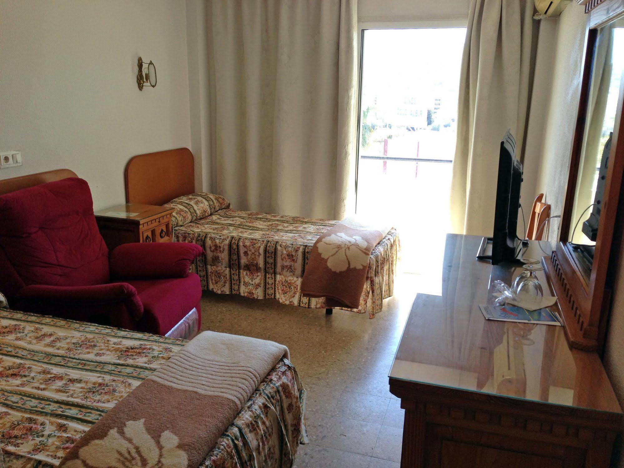 Hotel Europa L'Alfas del Pi Εξωτερικό φωτογραφία