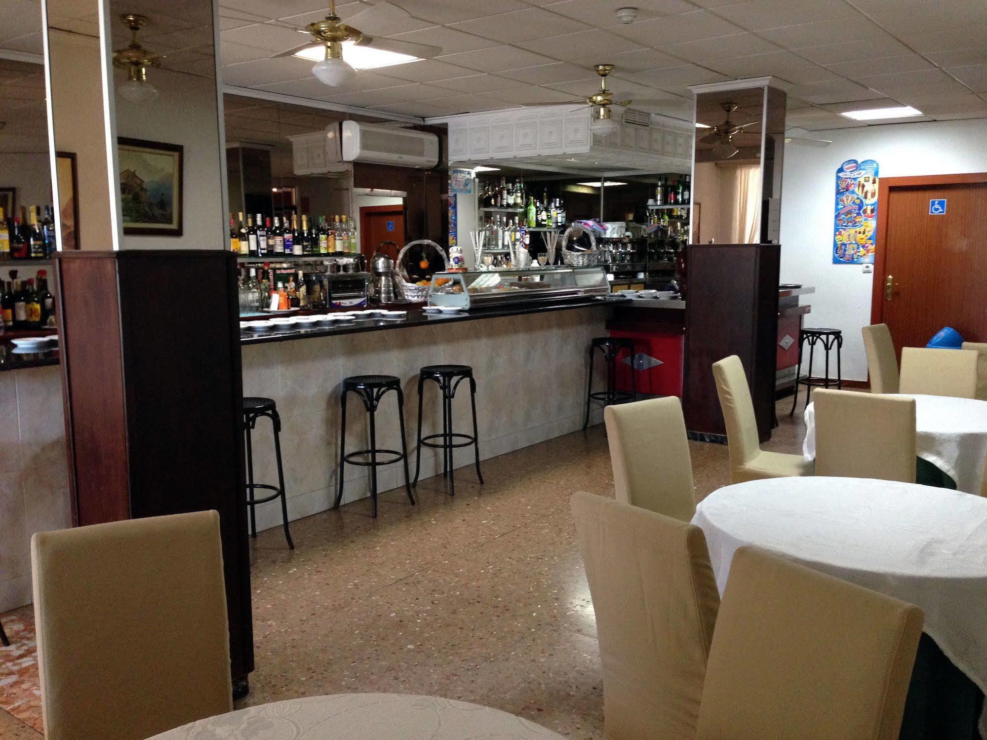 Hotel Europa L'Alfas del Pi Εξωτερικό φωτογραφία